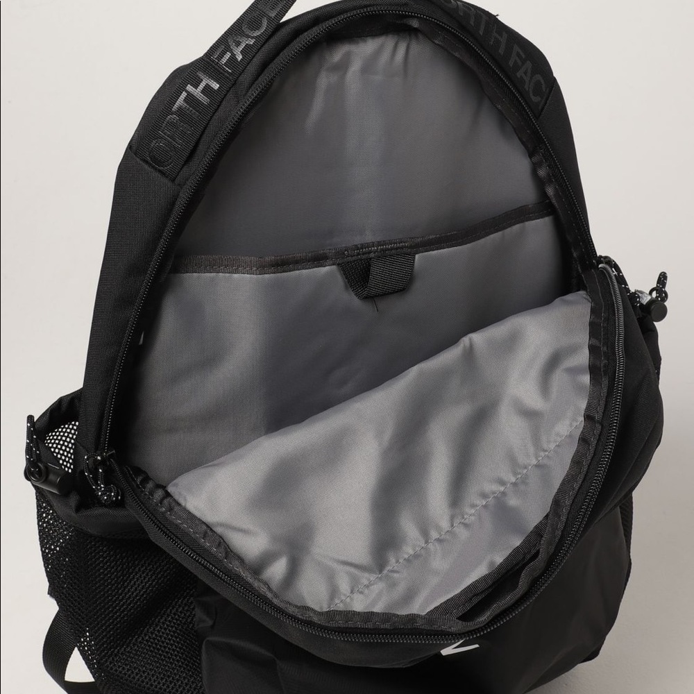 The North face black backpack - Picture 10 of 12